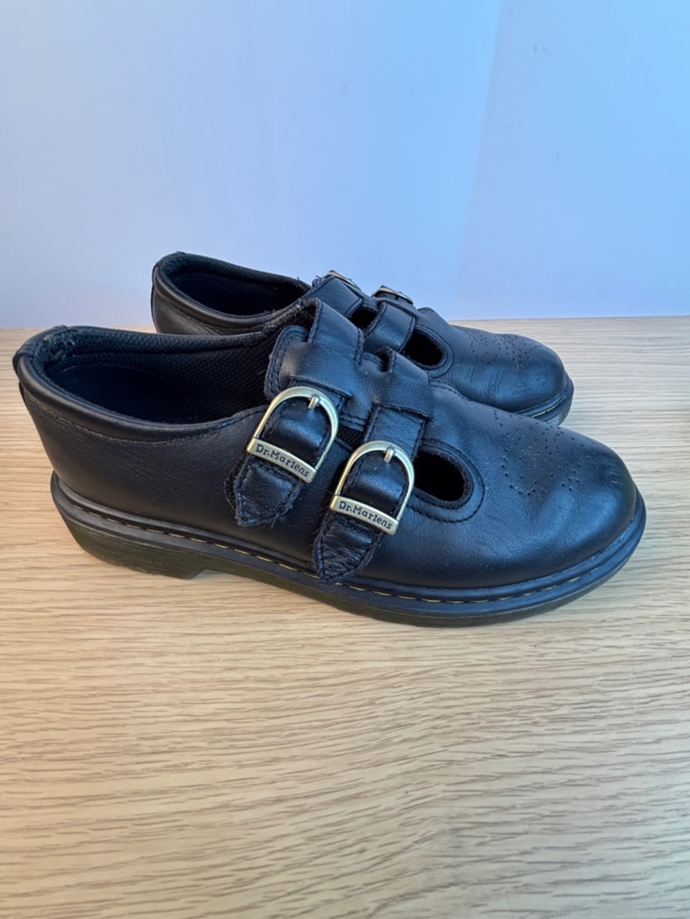 Dr. Martens 8065 Black Leather Mary Jane Classic T-Bar Woman’s 5